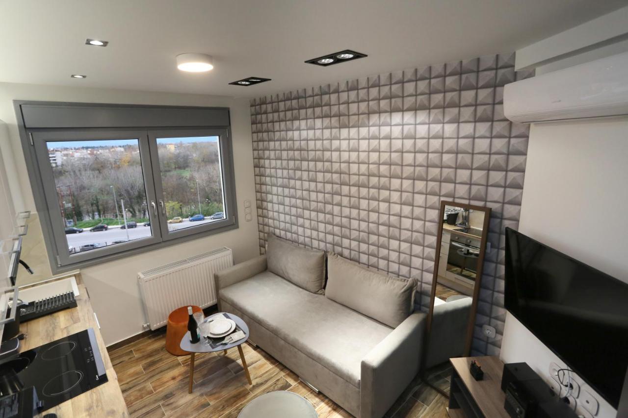La Larissa Luxury Apartments Dafne Ngoại thất bức ảnh